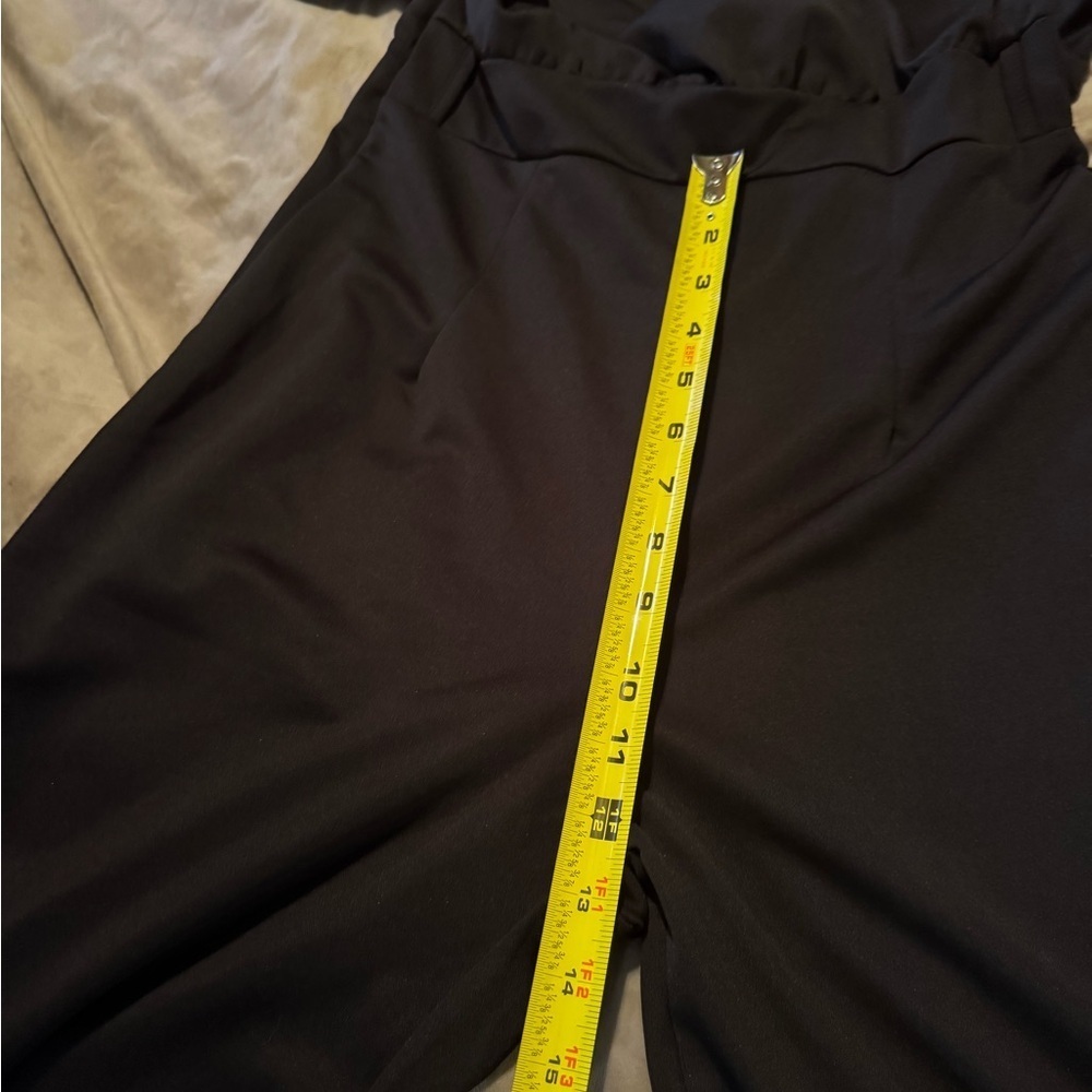 NWOT large short sleeve jumpsuit - Picture 7 of 9